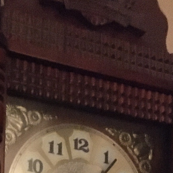 Vintage 31 Day Key Wind Chime Clock - Picture 6 of 9